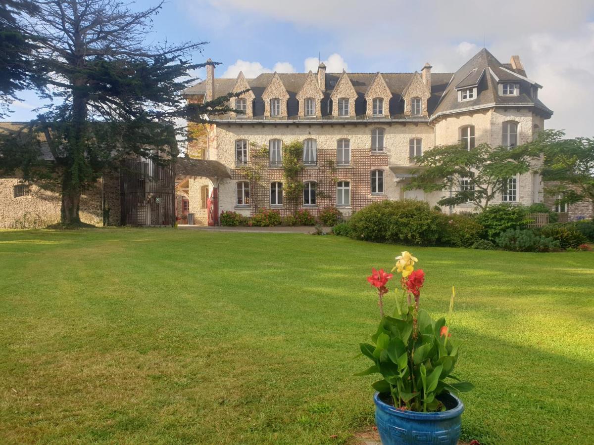 Chateau De Surville Surville  ภายนอก รูปภาพ